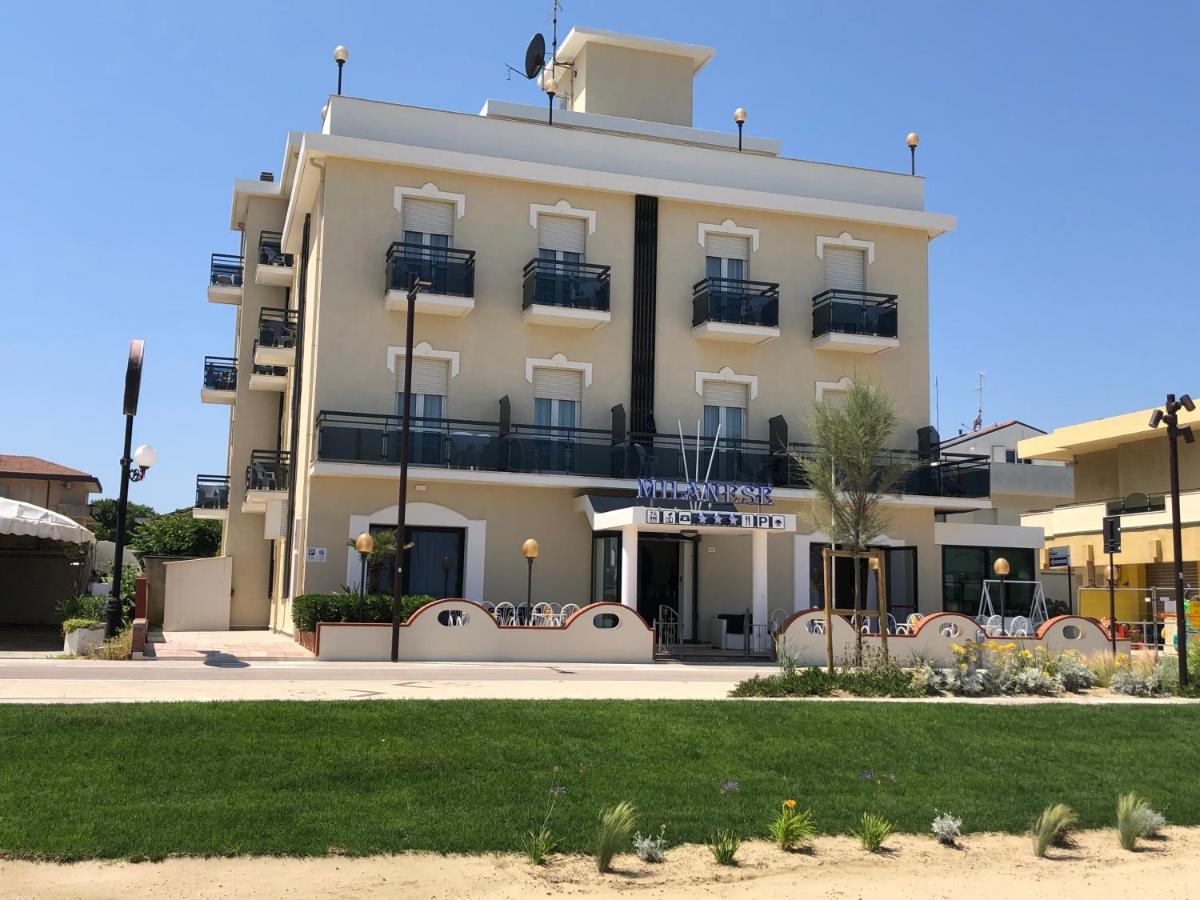 Hotel Milanese Rimini Esterno foto