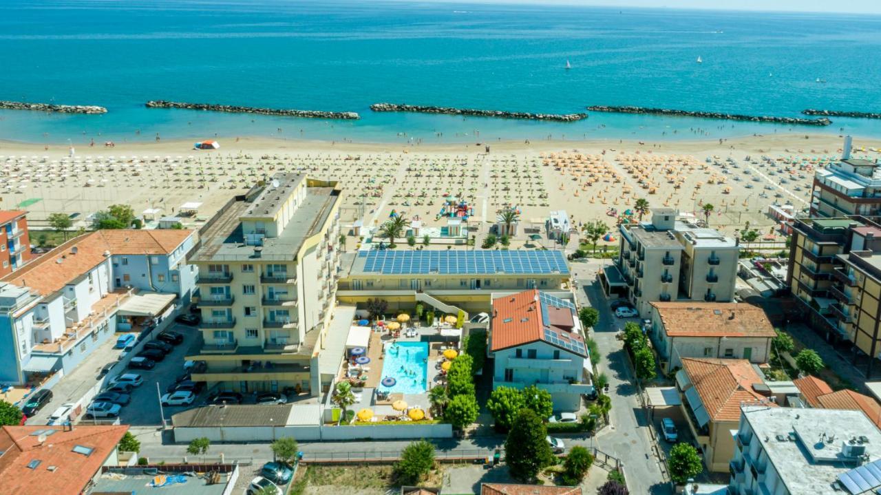 Hotel Milanese Rimini Esterno foto