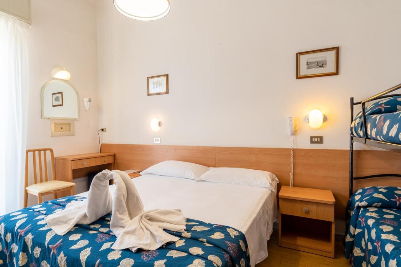 Hotel Milanese Rimini Esterno foto