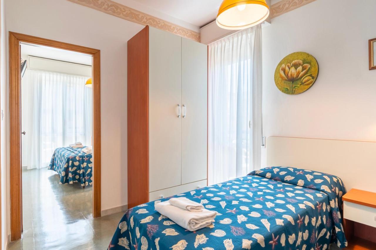 Hotel Milanese Rimini Esterno foto