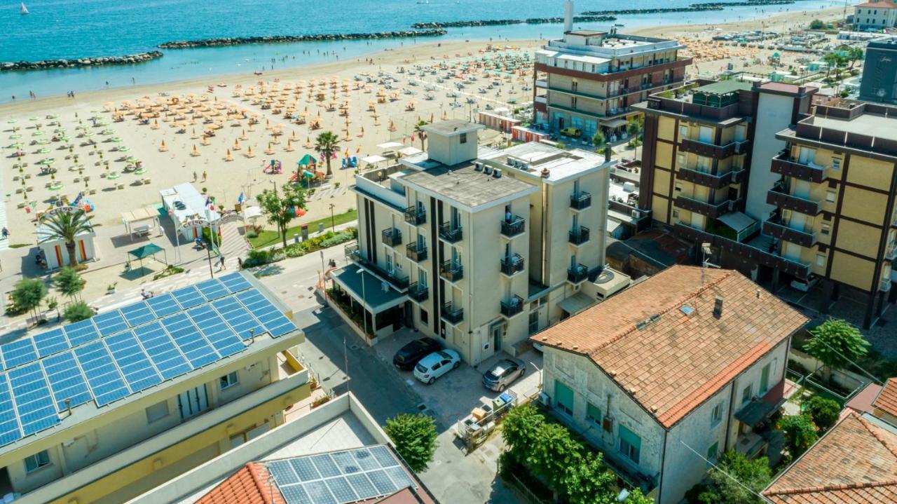 Hotel Milanese Rimini Esterno foto