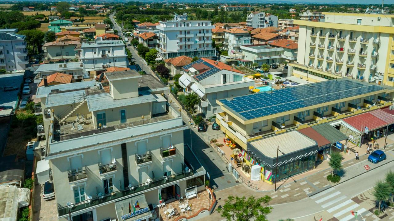 Hotel Milanese Rimini Esterno foto