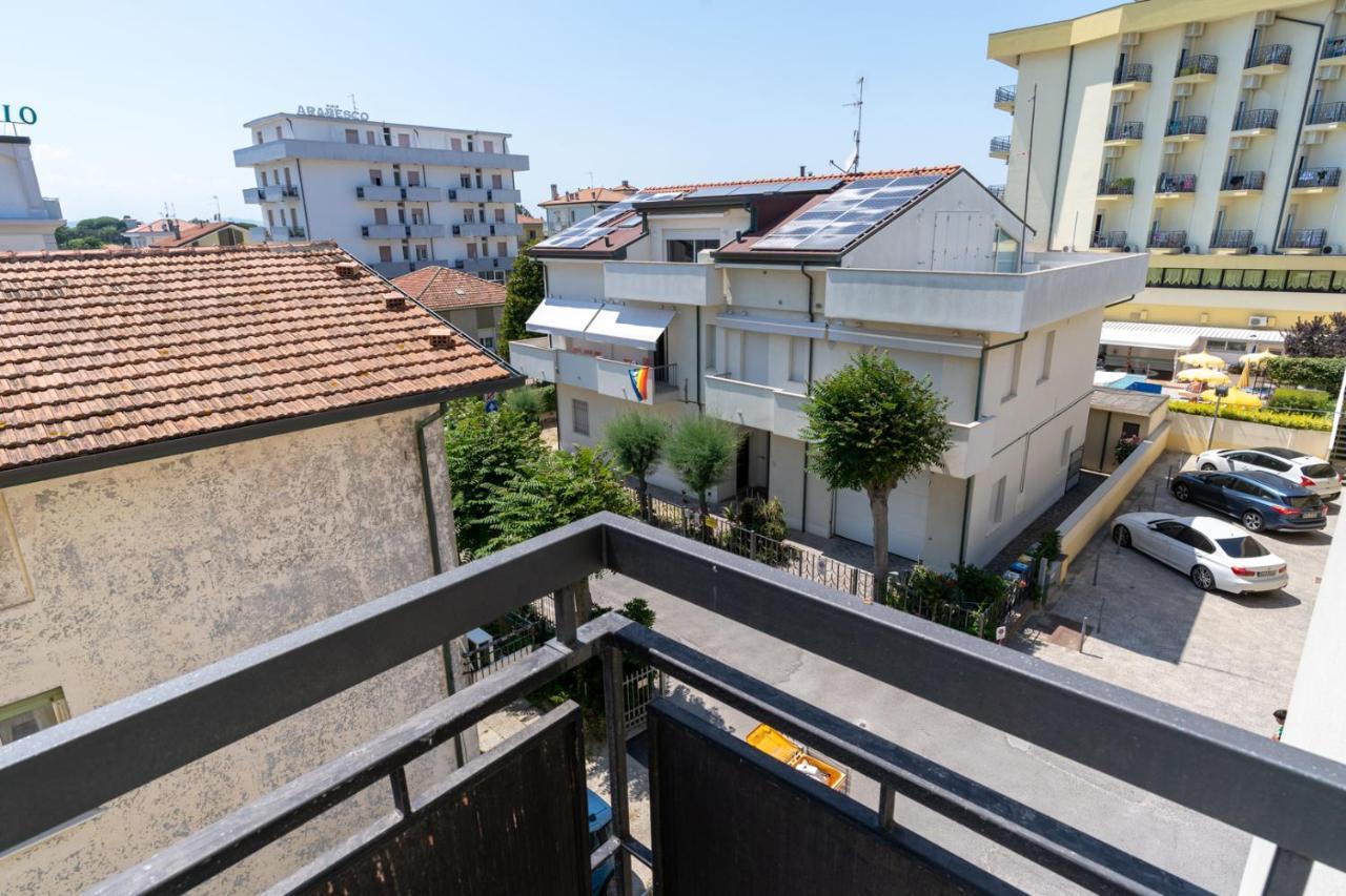 Hotel Milanese Rimini Esterno foto