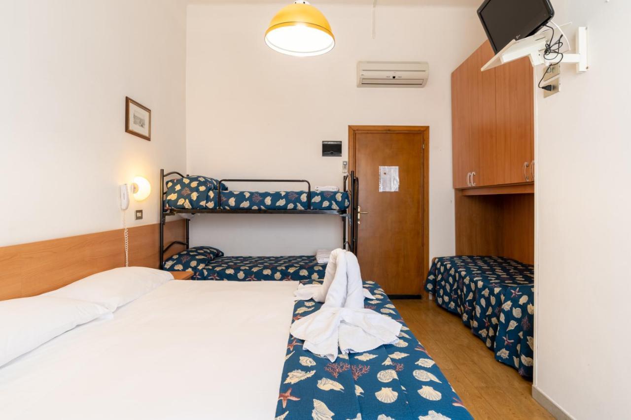 Hotel Milanese Rimini Esterno foto