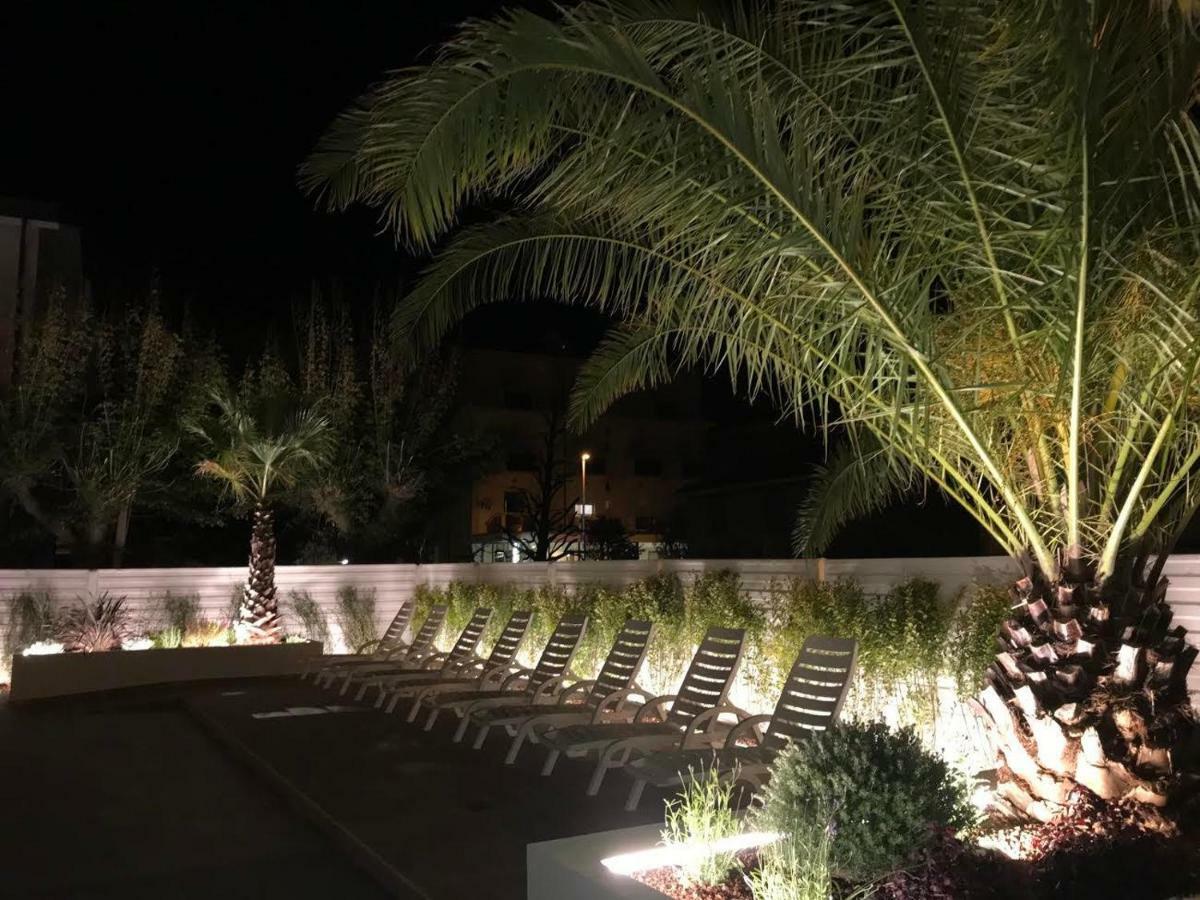 Hotel Milanese Rimini Esterno foto